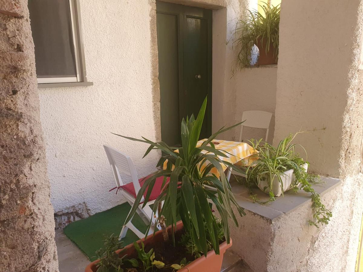 Locanda Dalla Compagnia Riomaggiore Exteriör bild