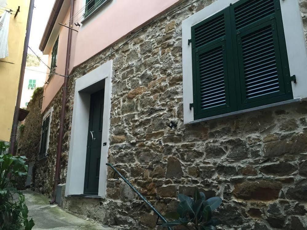 Locanda Dalla Compagnia Riomaggiore Exteriör bild