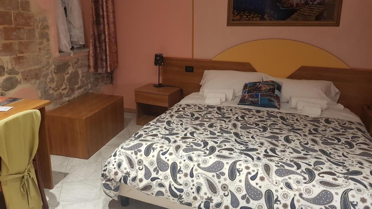 Locanda Dalla Compagnia Riomaggiore Exteriör bild
