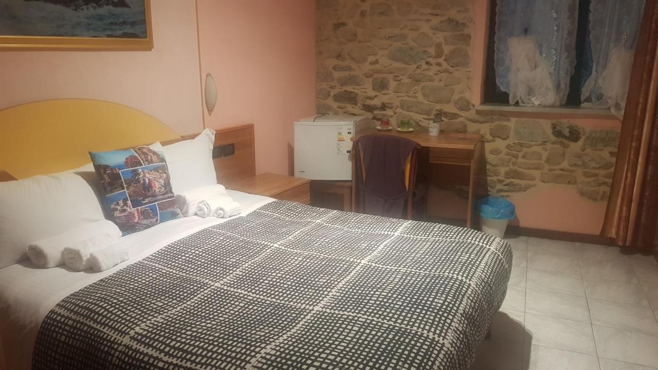 Locanda Dalla Compagnia Riomaggiore Exteriör bild